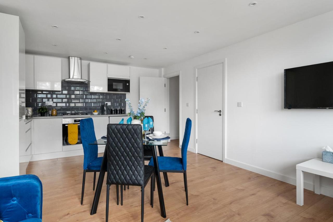 Livestay-Modern Apartments Building In Aylesbury Эйлсбери Экстерьер фото