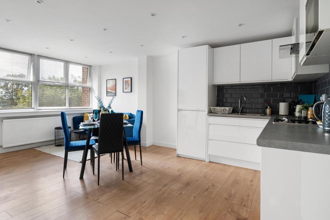 Livestay-Modern Apartments Building In Aylesbury Эйлсбери Экстерьер фото