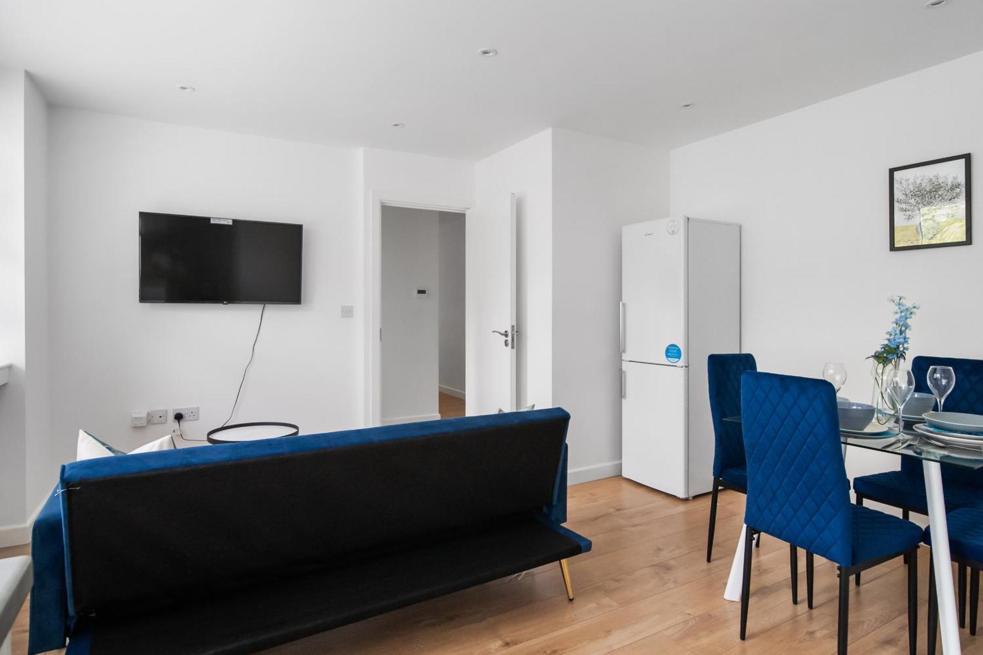 Livestay-Modern Apartments Building In Aylesbury Эйлсбери Экстерьер фото