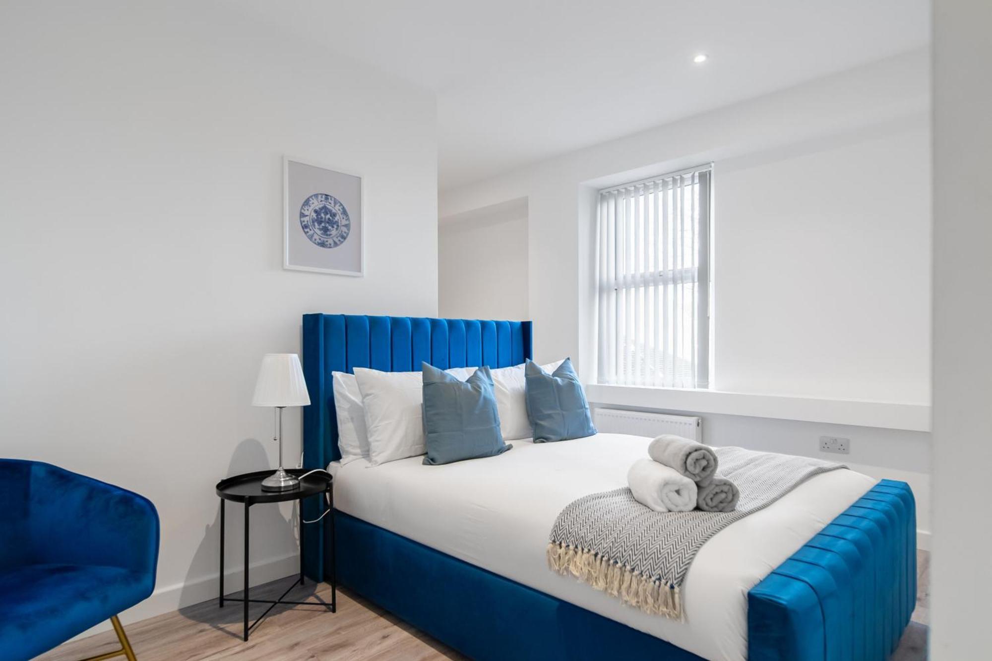 Livestay-Modern Apartments Building In Aylesbury Эйлсбери Экстерьер фото