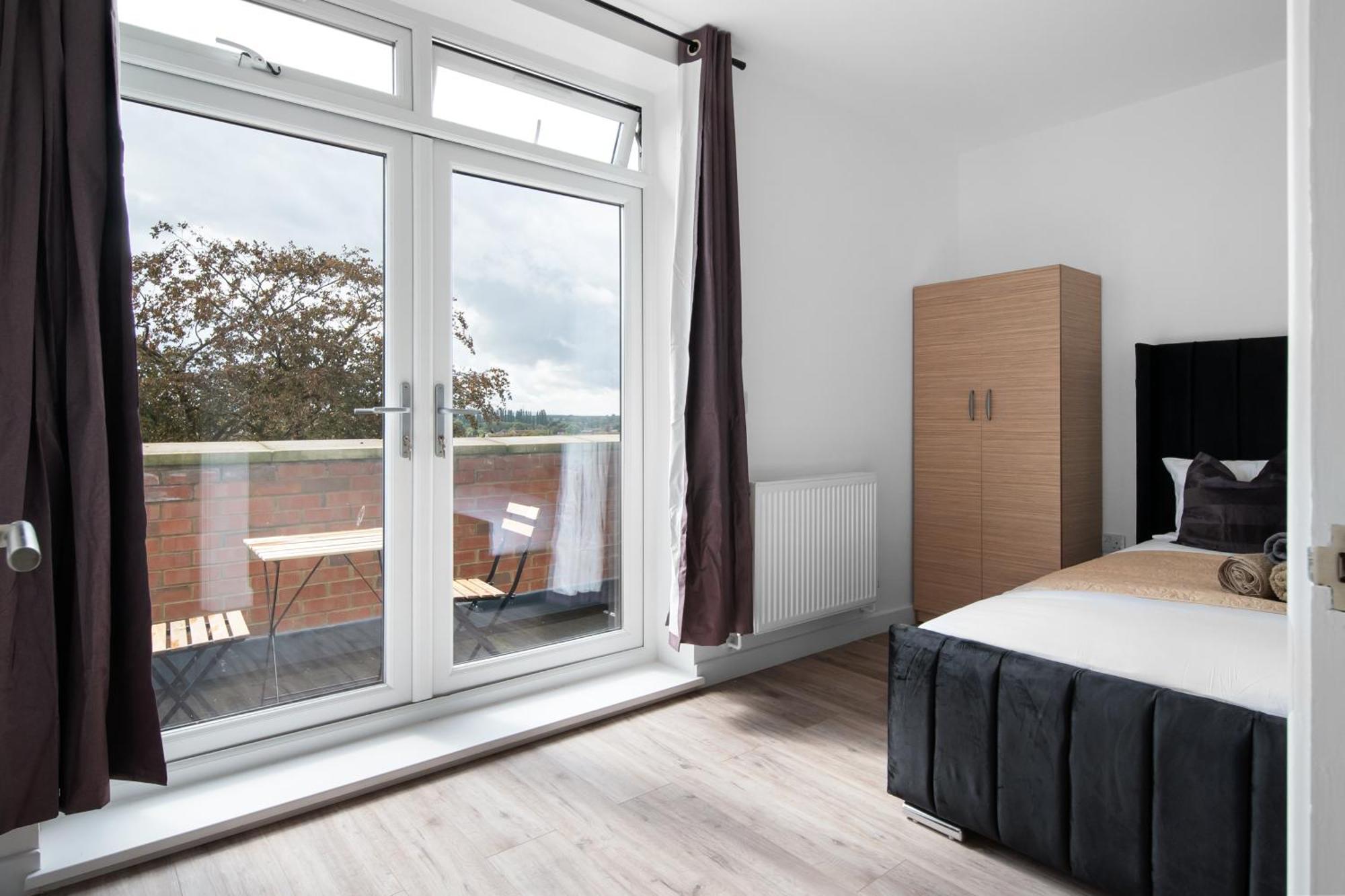 Livestay-Modern Apartments Building In Aylesbury Эйлсбери Экстерьер фото