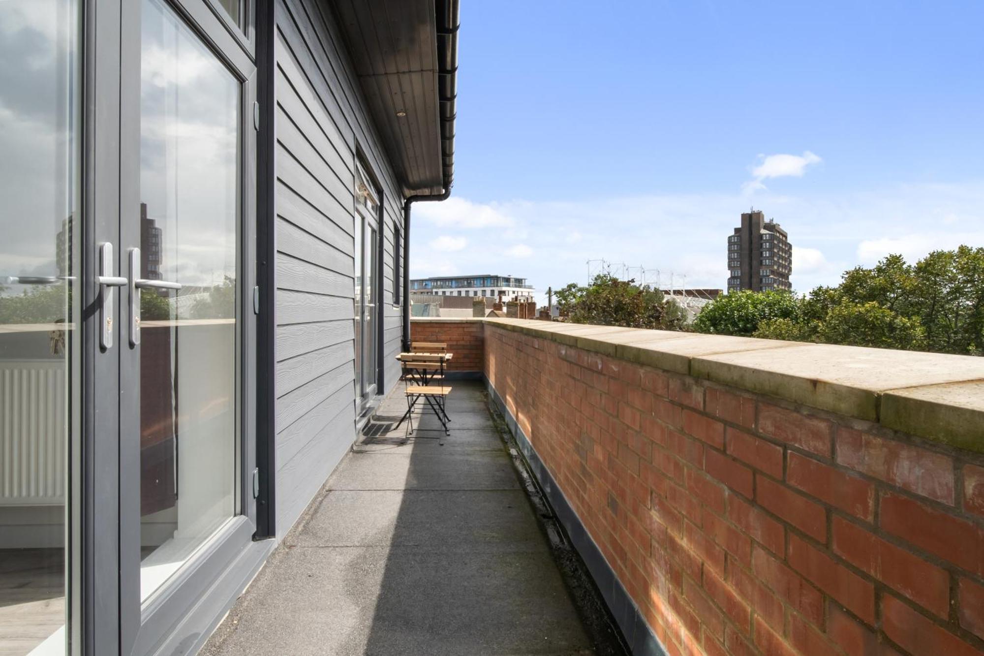 Livestay-Modern Apartments Building In Aylesbury Эйлсбери Экстерьер фото