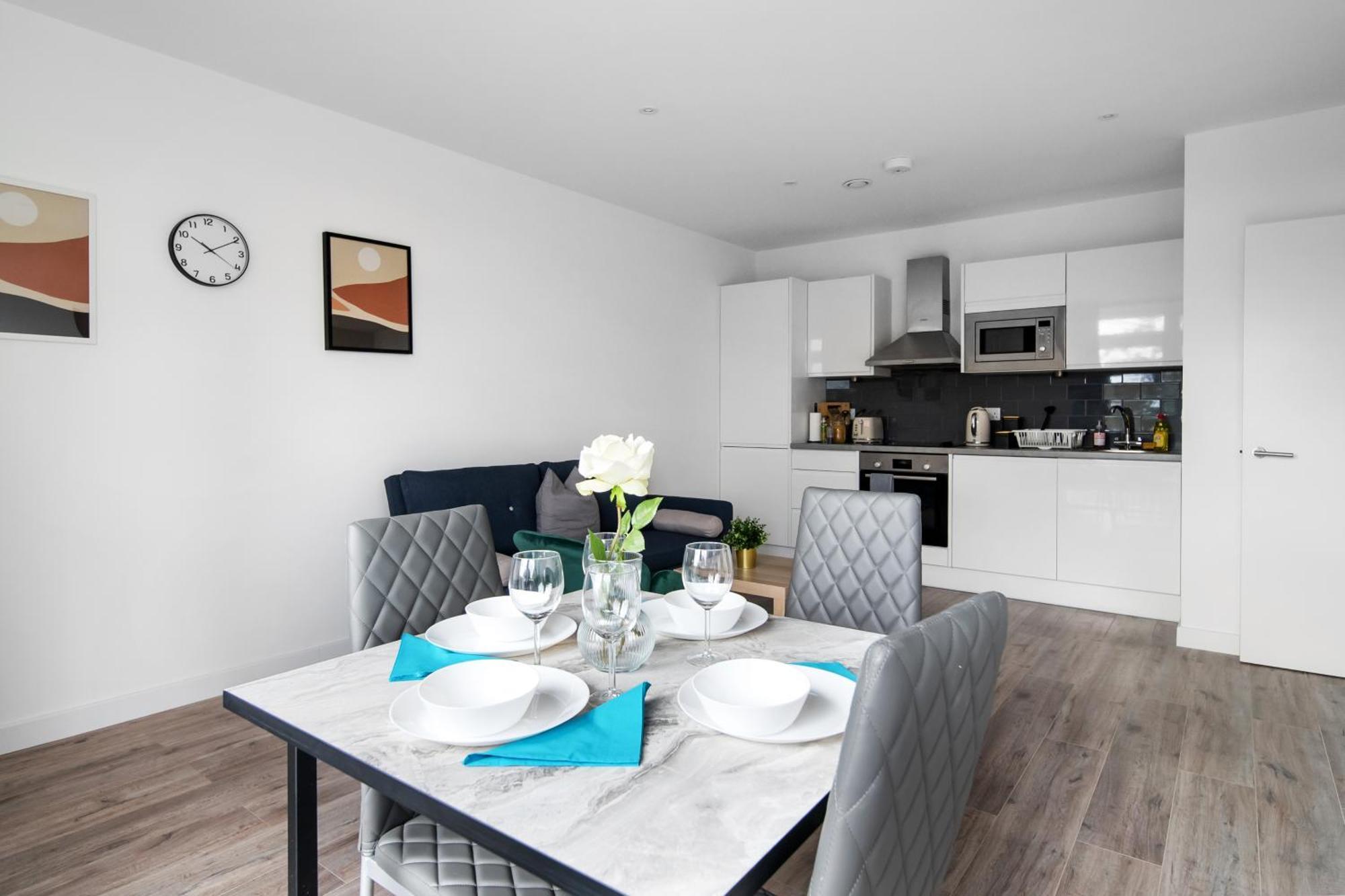 Livestay-Modern Apartments Building In Aylesbury Эйлсбери Экстерьер фото